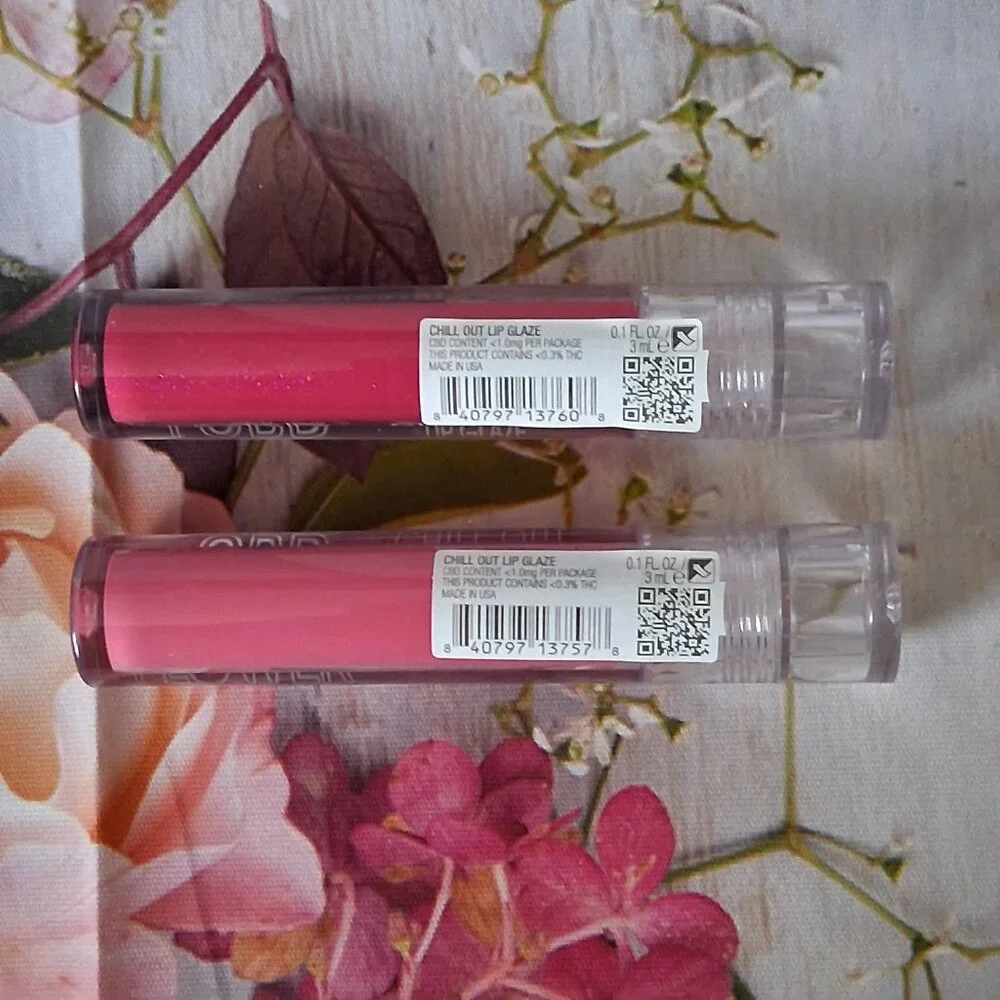 Flower Beauty 2 CBD Chill Out Lip Glaze Lets Roll & Unwind Lip Gloss NEW